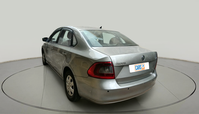 2013 Skoda Rapid AMBITION 1.6 TDI CR MT PLUS, Diesel, Manual, 1,32,034 km, exterior