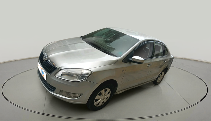 2013 Skoda Rapid AMBITION 1.6 TDI CR MT PLUS, Diesel, Manual, 1,32,034 km, exterior
