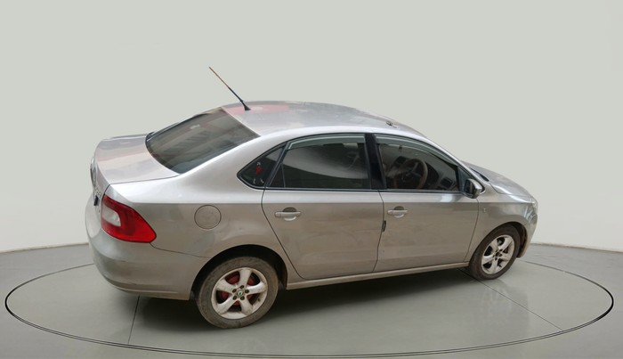 2012 Skoda Rapid ELEGANCE 1.6 TDI CR MT, Diesel, Manual, 1,12,047 km, exterior