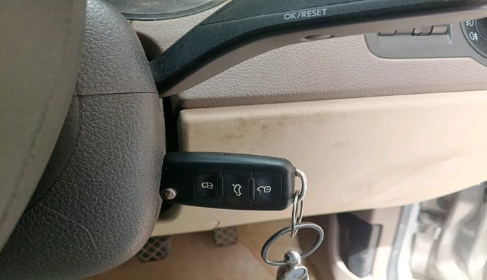 2012 Skoda Rapid ELEGANCE 1.6 TDI CR MT, Diesel, Manual, 1,12,047 km, interior