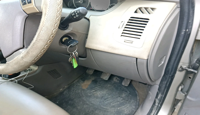 2010 Tata Manza AURA SAFIRE, Petrol, Manual, 1,05,667 km, interior