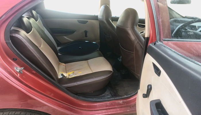 2012 Hyundai Eon MAGNA + LPG, Petrol, Manual, 65,968 km, interior