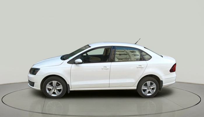 2018 Skoda Rapid AMBITION 1.6 MPI AT, Petrol, Automatic, 46,809 km, exterior