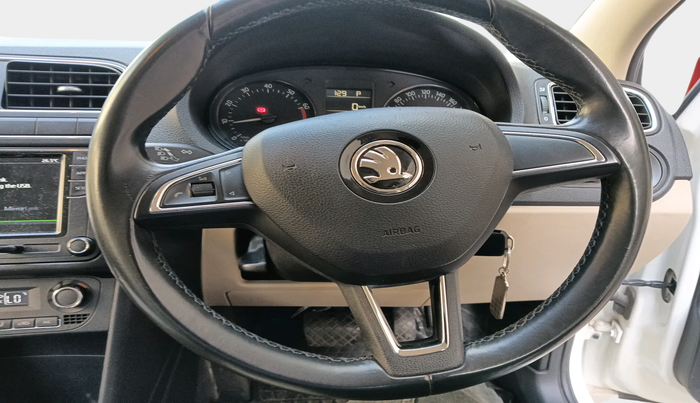 2018 Skoda Rapid AMBITION 1.6 MPI AT, Petrol, Automatic, 46,809 km, interior