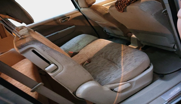2013 Maruti Ertiga VDI, Diesel, Manual, 1,38,903 km, interior