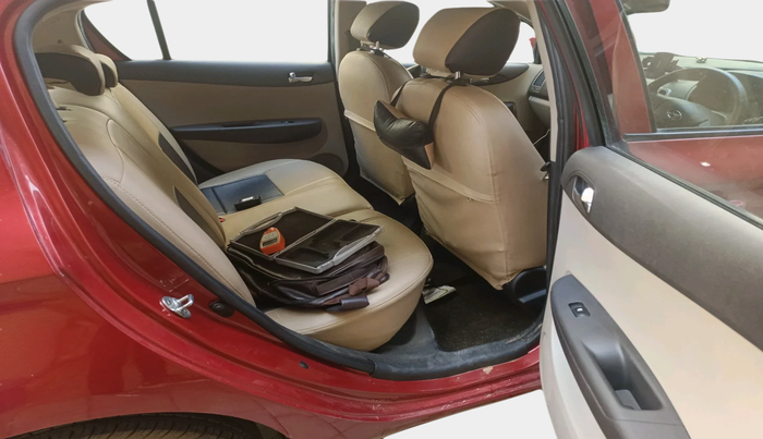 2014 Hyundai i20 SPORTZ 1.2, Petrol, Manual, 14,106 km, interior