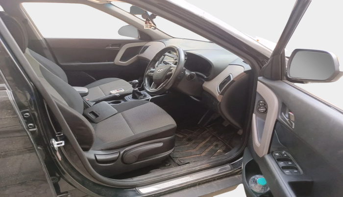 2016 Hyundai Creta SX PLUS 1.6 PETROL, Petrol, Manual, 50,597 km, interior