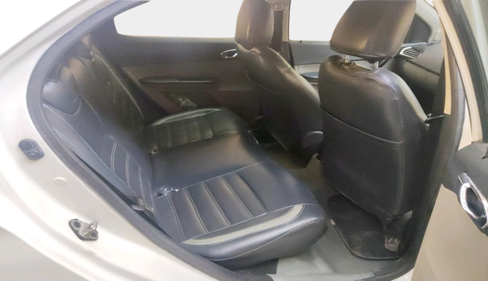 2017 Tata Tiago XZ PETROL, Petrol, Manual, 2,08,306 km, interior