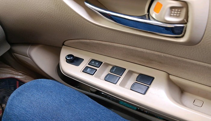 2012 Maruti Swift Dzire VDI, Diesel, Manual, 3,39,587 km, interior