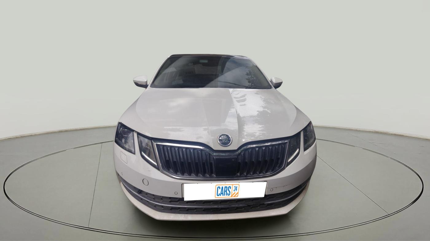 2017 Skoda Octavia L&K 1.8 TSI AT, Petrol, Automatic, 1,33,780 km, exterior