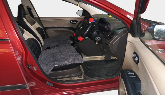 2012 Hyundai i10 MAGNA 1.2, Petrol, Manual, 1,01,357 km, interior