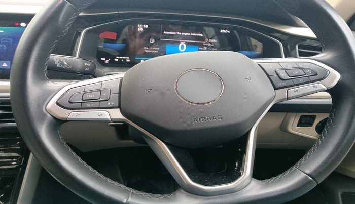 2023 Volkswagen VIRTUS TOPLINE TSI 1.0 AT, Petrol, Automatic, 20,523 km, interior