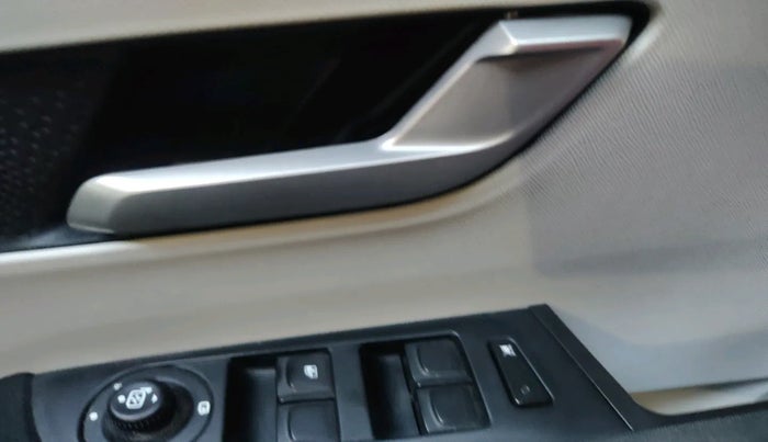 2023 Tata ALTROZ XZA, Petrol, Automatic, 10,674 km, interior