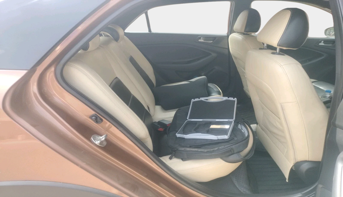 2018 Hyundai i20 Active 1.2 SX, Petrol, Manual, 68,070 km, interior