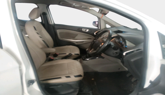 2014 Ford Ecosport TITANIUM 1.0L ECOBOOST, Petrol, Manual, 1,23,945 km, interior