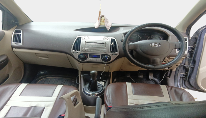 2011 Hyundai i20 MAGNA 1.2, Petrol, Manual, 68,216 km, interior