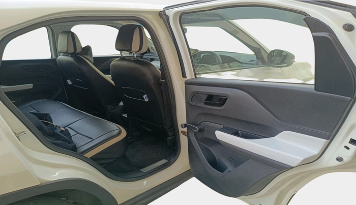 2023 Tata PUNCH PURE MT, Petrol, Manual, 6,236 km, interior