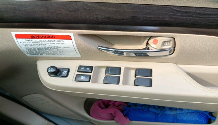 2024 Maruti Ertiga ZXI (O) CNG, Petrol, Manual, 10,109 km, interior