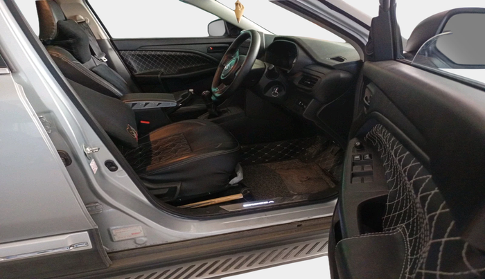 2024 Maruti BREZZA LXI, Petrol, Manual, 12,780 km, interior