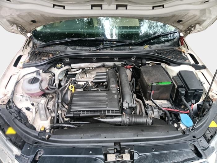 2017 Skoda Octavia AMBITION 1.4 TSI, Petrol, Manual, 35,000 km, exterior