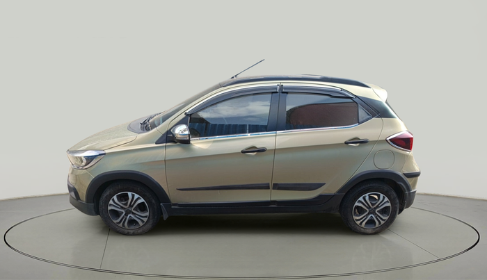 2024 Tata TIAGO NRG  NRG XZA CNG, Petrol, Automatic, 15,528 km, exterior