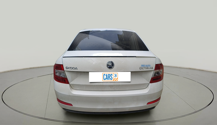 2016 Skoda Octavia STYLE PLUS AT 1.8 TSI, Petrol, Automatic, 69,103 km, exterior