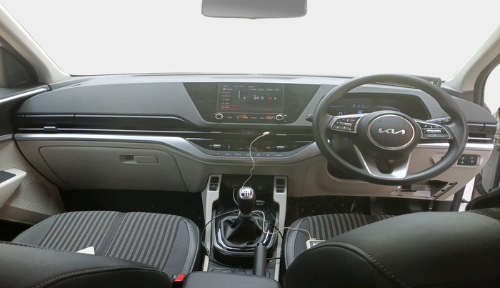 2023 KIA CARENS PRESTIGE PLUS 1.4 PETROL 7 STR, Petrol, Manual, 17,084 km, interior