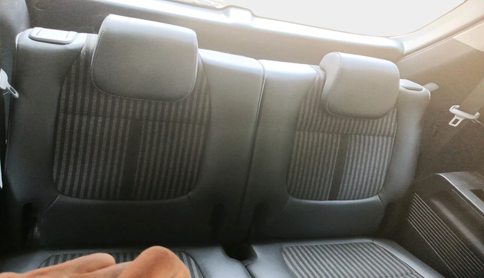 2023 KIA CARENS PRESTIGE PLUS 1.4 PETROL 7 STR, Petrol, Manual, 17,084 km, interior