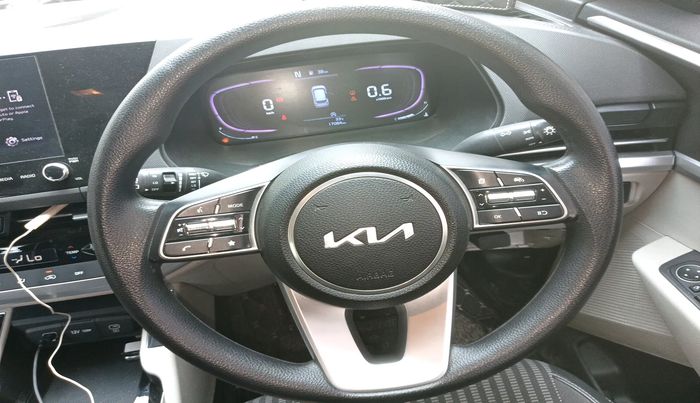 2023 KIA CARENS PRESTIGE PLUS 1.4 PETROL 7 STR, Petrol, Manual, 17,084 km, interior