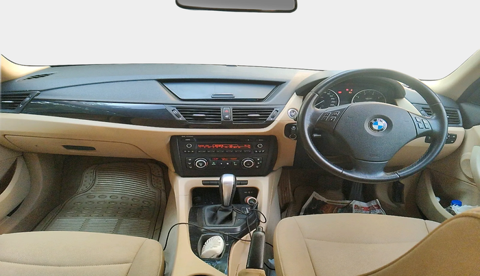 2011 BMW X1 SDRIVE 18I, Petrol, Automatic, 55,439 km, interior