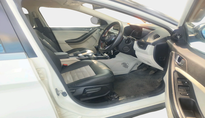 2020 Tata NEXON XZ PLUS PETROL DUAL TONE, Petrol, Manual, 48,556 km, interior