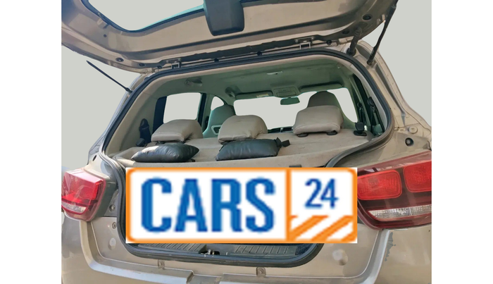 2016 Mahindra Kuv100 K8 6 STR, Petrol, Manual, 83,585 km, exterior