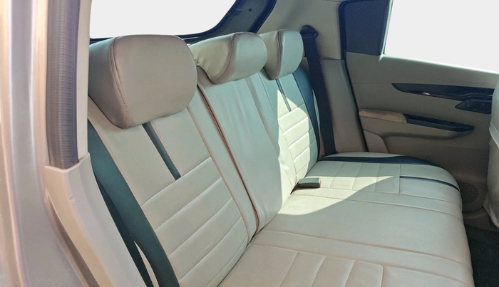 2016 Mahindra Kuv100 K8 6 STR, Petrol, Manual, 83,585 km, interior