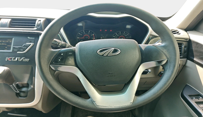2016 Mahindra Kuv100 K8 6 STR, Petrol, Manual, 83,585 km, interior