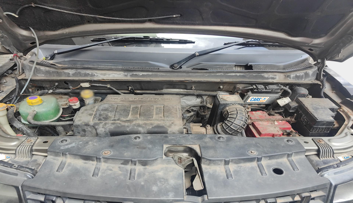 2016 Mahindra Kuv100 K2 6 STR, Petrol, Manual, 27,797 km, exterior