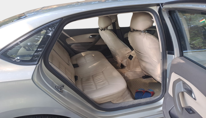 2012 Volkswagen Vento COMFORTLINE 1.6, Petrol, Manual, 86,079 km, interior