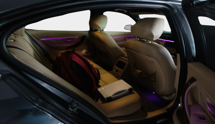 2013 BMW 3 Series 320D LUXURYLINE, Diesel, Automatic, 67,765 km, interior