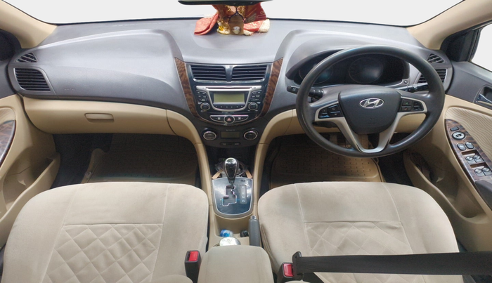 2015 Hyundai Verna FLUIDIC 1.6 CRDI SX AT, Diesel, Automatic, 2,33,237 km, interior