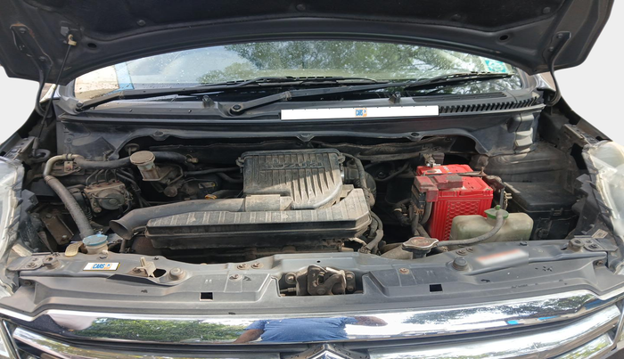2015 Maruti Ertiga ZXI, Petrol, Manual, 72,648 km, exterior