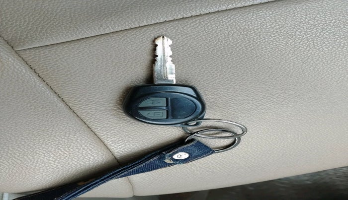 2015 Maruti Ertiga VXI CNG, Petrol, Manual, 1,51,148 km, interior