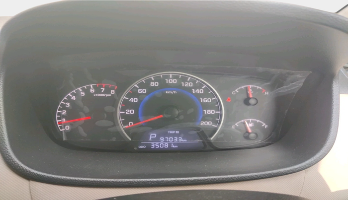 2018 Hyundai Grand i10 SPORTZ (O) AT 1.2 KAPPA VTVT, Petrol, Automatic, 35,081 km, interior