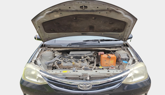 2011 Toyota Etios V, Petrol, Manual, 1,52,515 km, exterior