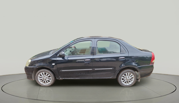 2011 Toyota Etios V, Petrol, Manual, 1,52,515 km, exterior