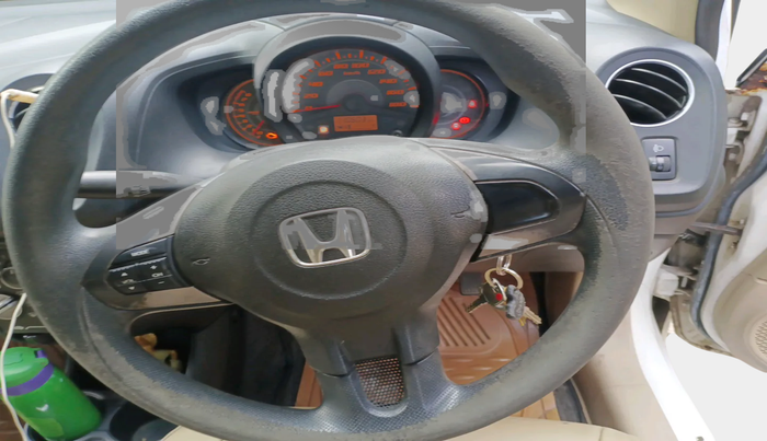 2014 Honda Amaze 1.2L I-VTEC S, Petrol, Manual, 1,10,603 km, interior