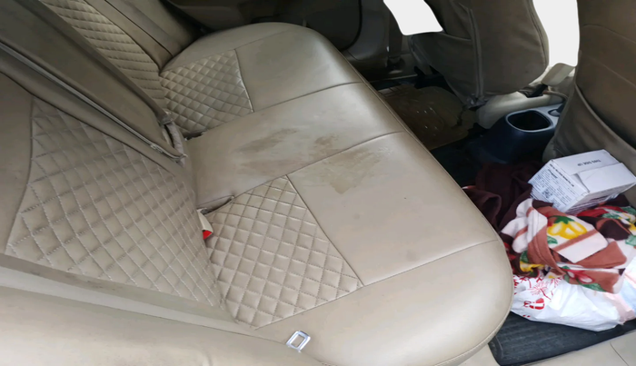 2014 Honda Amaze 1.2L I-VTEC S, Petrol, Manual, 1,10,603 km, interior