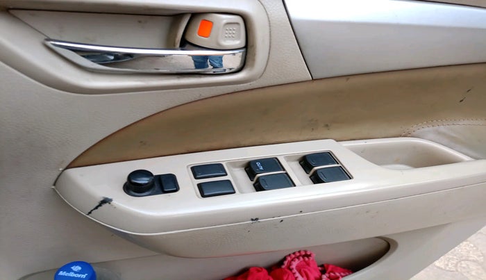 2017 Maruti Ertiga ZDI + SHVS, Diesel, Manual, 1,29,205 km, interior