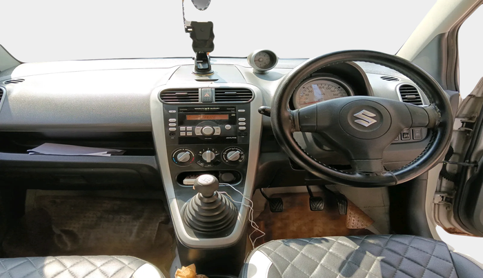 2011 Maruti Ritz VDI, Diesel, Manual, 1,22,917 km, interior