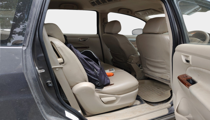 2016 Maruti Ertiga VXI, Petrol, Manual, 70,500 km, interior