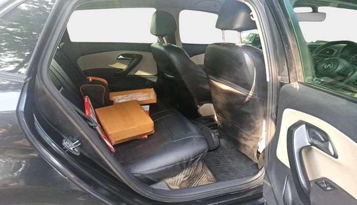 2014 Volkswagen Polo HIGHLINE1.2L, Petrol, Manual, 81,134 km, interior