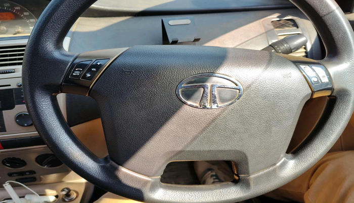 2013 Tata Indica Vista LX QUADRAJET, Diesel, Manual, 2,23,856 km, interior
